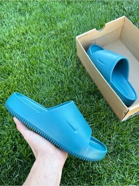 Nike Calm brand new Slide Green blue shoes slides size  11 US